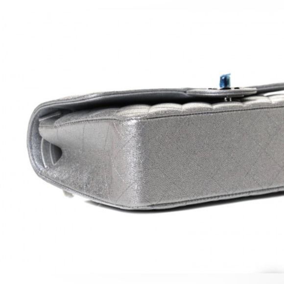 **SOLD** CHANEL Glittered Metallic Caviar Medium Double Flap LIMITED EDITION - Picture 6 of 12